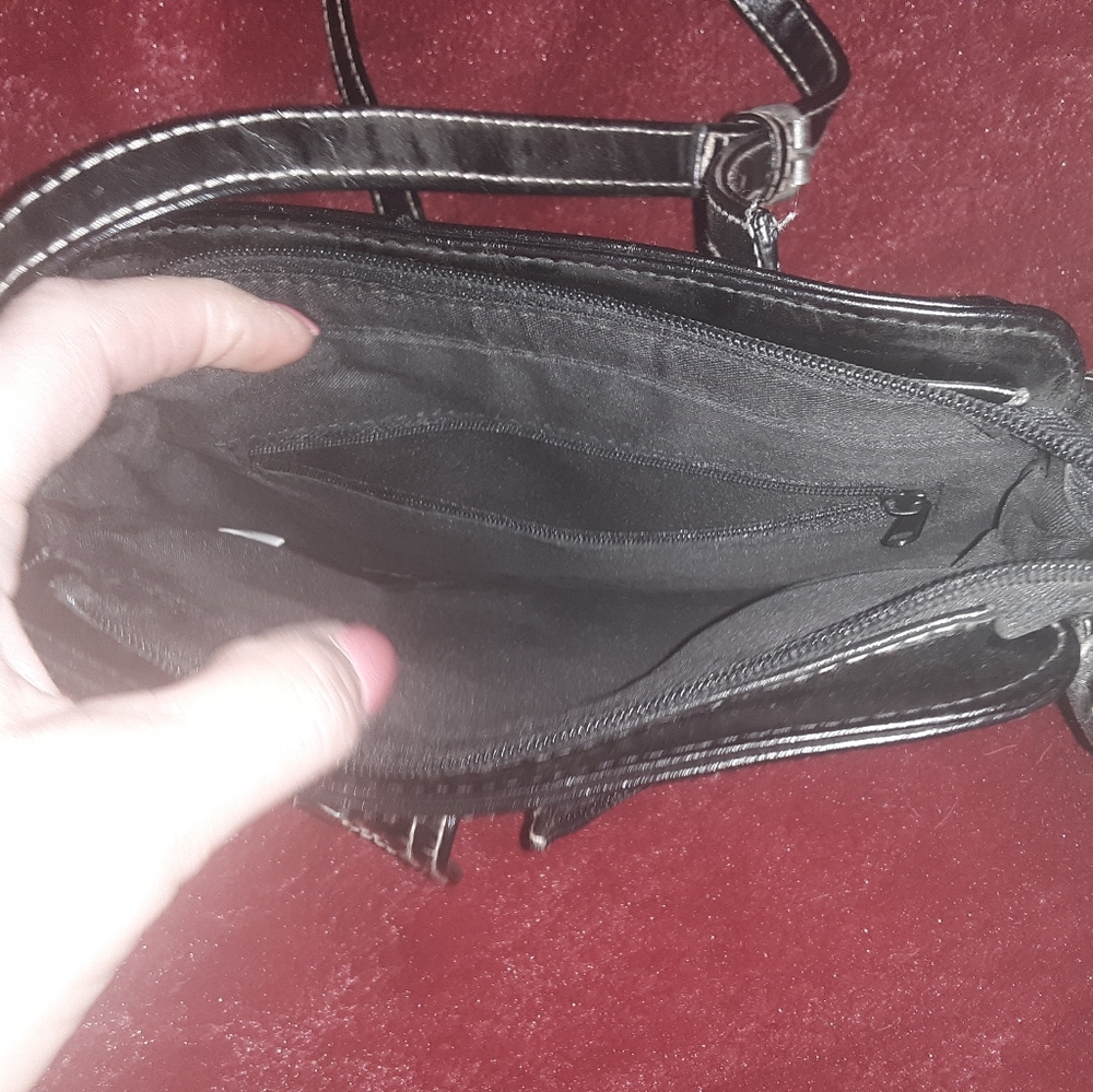 Purse - Picture 5 of 7